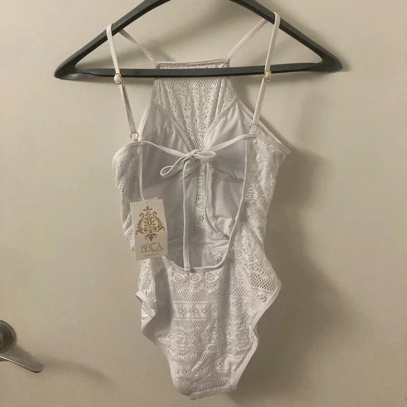 NEVER WORN WITH TAGS!! Becca by Rebecca Virtue- Makayla High Neck One Piece 🩱👙✨ - Picture 5 of 7